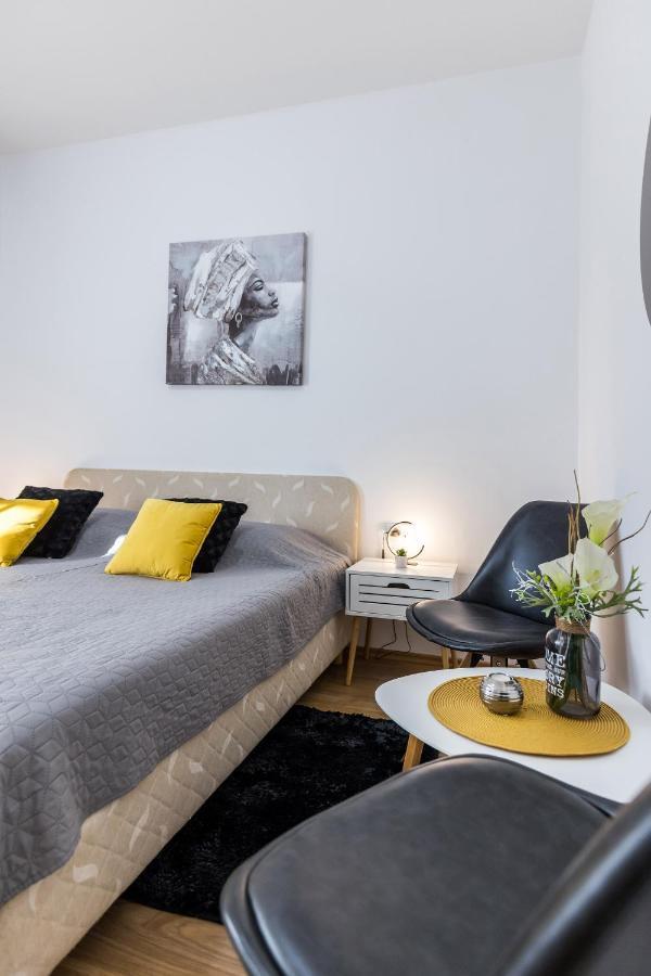 Guest House Anna Mlini Luaran gambar