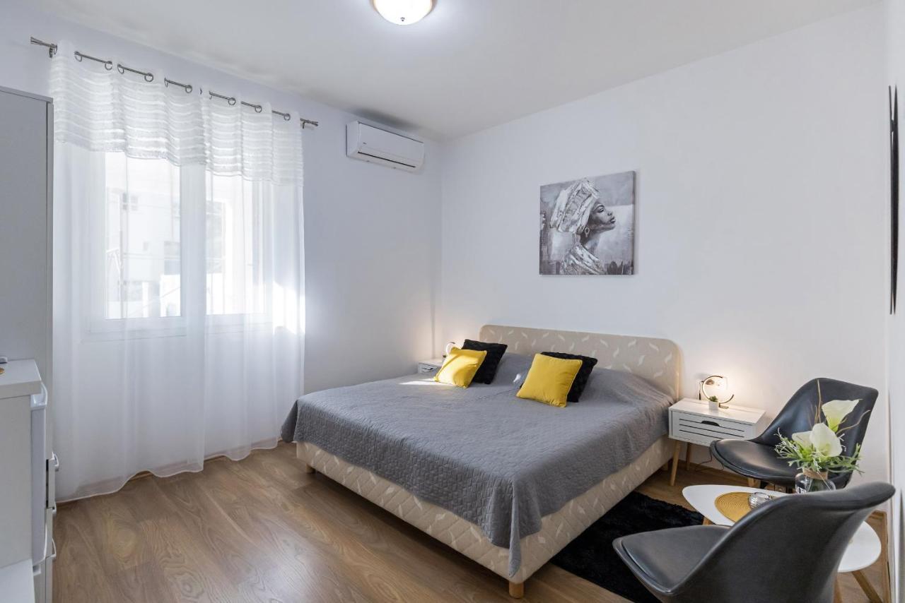 Guest House Anna Mlini Luaran gambar